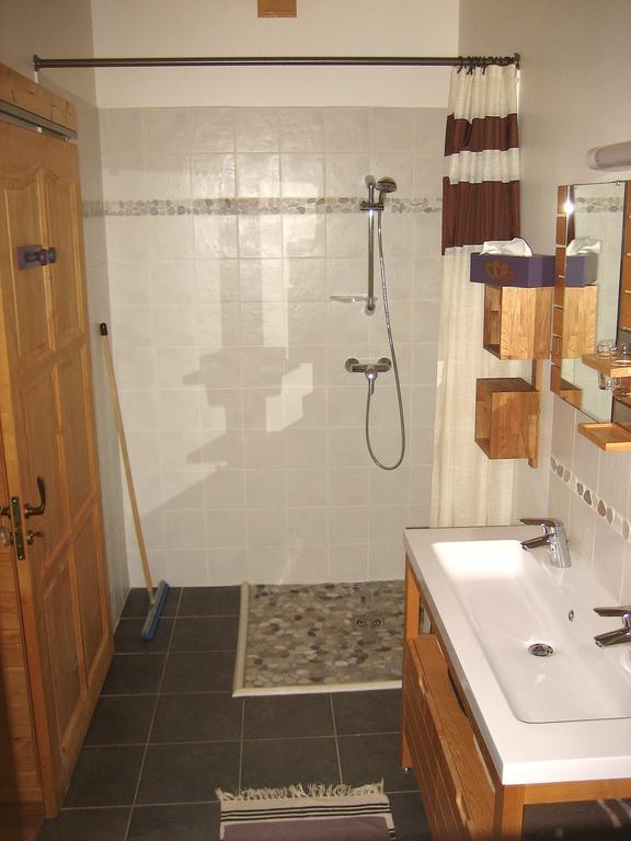 Chambres D'Hotes La Pierre D'Oran L'Argentiere-la-Bessee Luaran gambar