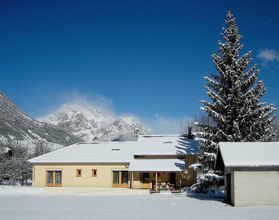 Chambres D'Hotes La Pierre D'Oran L'Argentiere-la-Bessee Luaran gambar